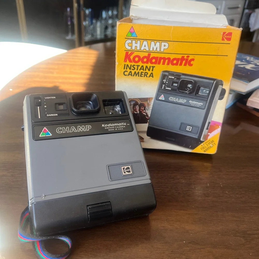 Kodak‎ Kodamatic Champ Instant Camera Gray Vintage 1980s Retro Photography